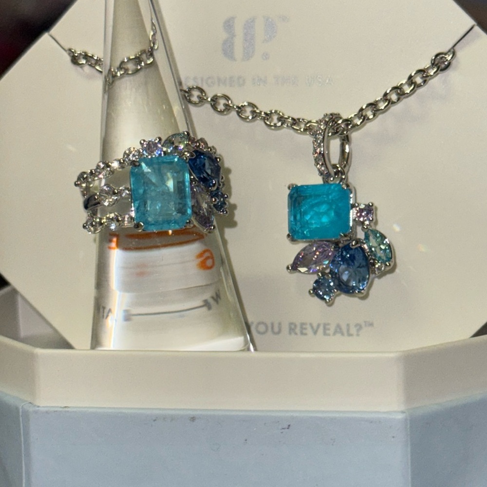 bomb party necklace and ring set